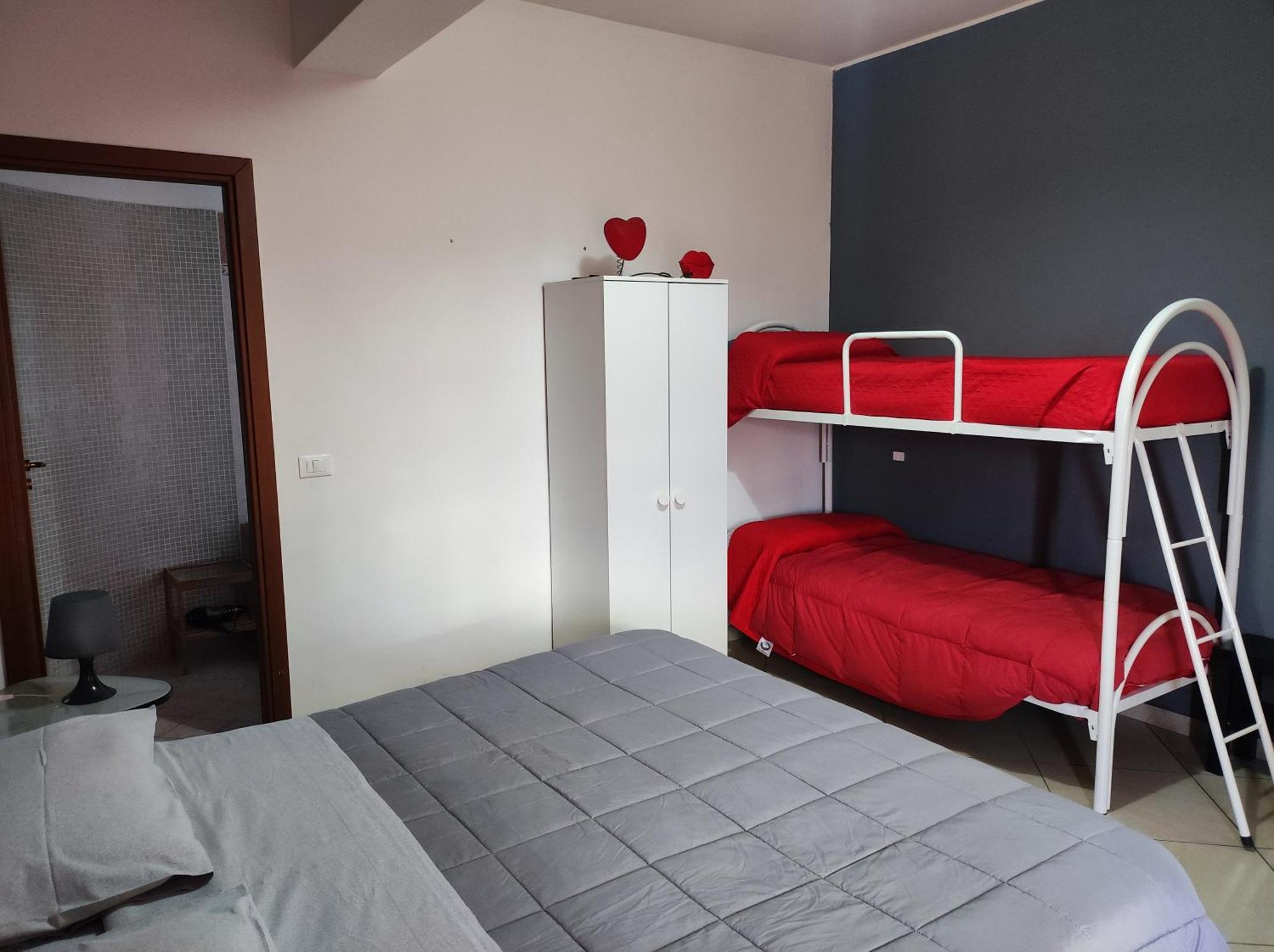 Bed And Breakfast Oasi Reggio Calabria Habitación foto